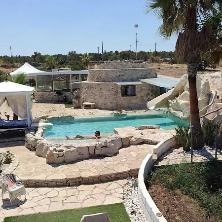 Villa Il Trullo Al Mare -trullo By The Sea- Pool & *