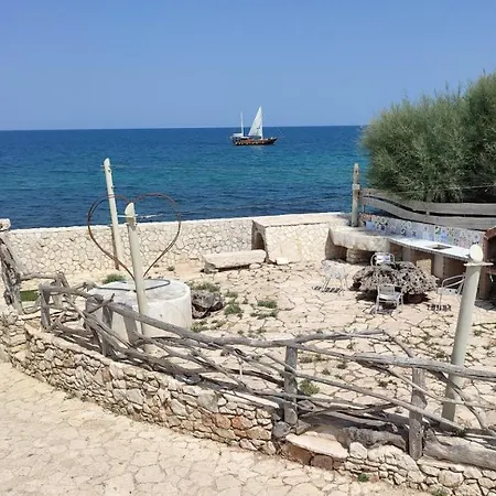 Il Trullo Al Mare -trullo By The Sea- Pool & * Molfetta
