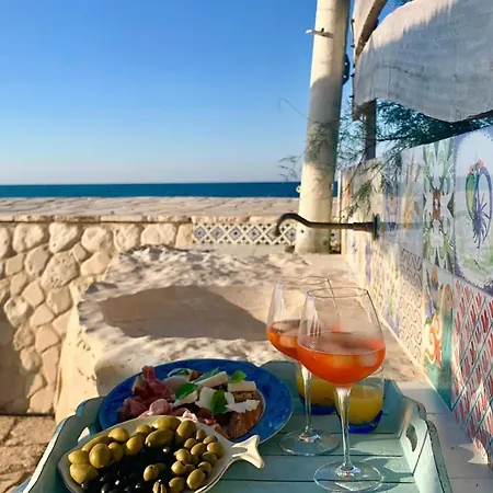 Il Trullo Al Mare -trullo By The Sea- Pool &