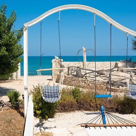 Il Trullo Al Mare -trullo By The Sea- Pool & * Molfetta