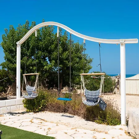 Il Trullo Al Mare -trullo By The Sea- Pool &