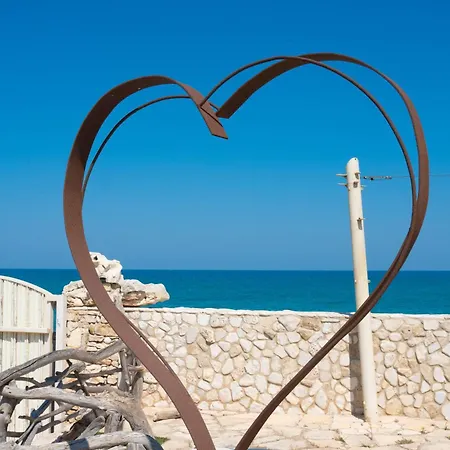 Il Trullo Al Mare -trullo By The Sea- Pool & * Molfetta