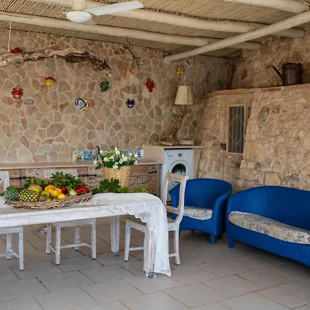 Il Trullo Al Mare -trullo By The Sea- Pool & Villa Molfetta